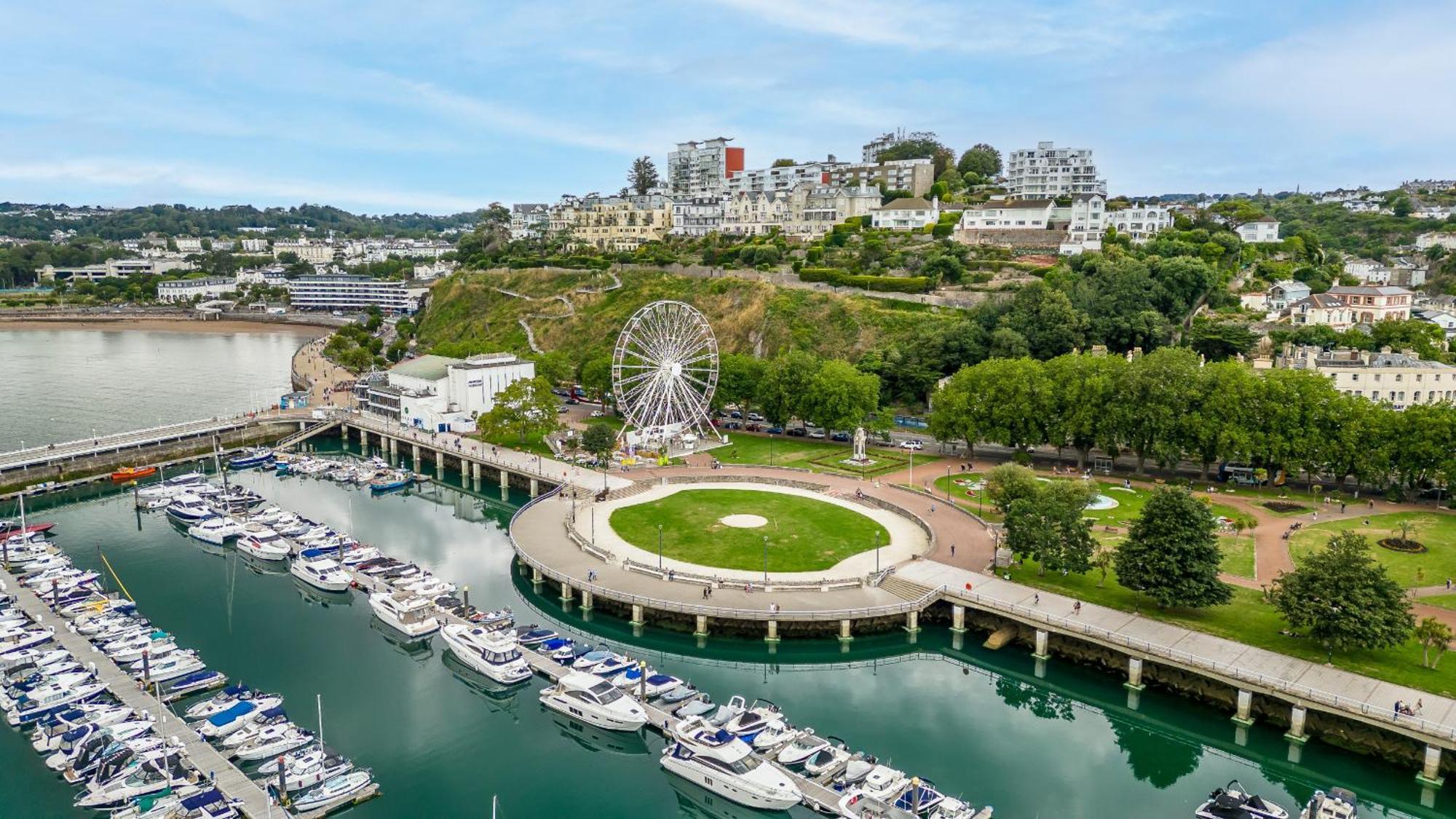 Sovereign House - Close To Harbour With Parking Torquay Extérieur photo