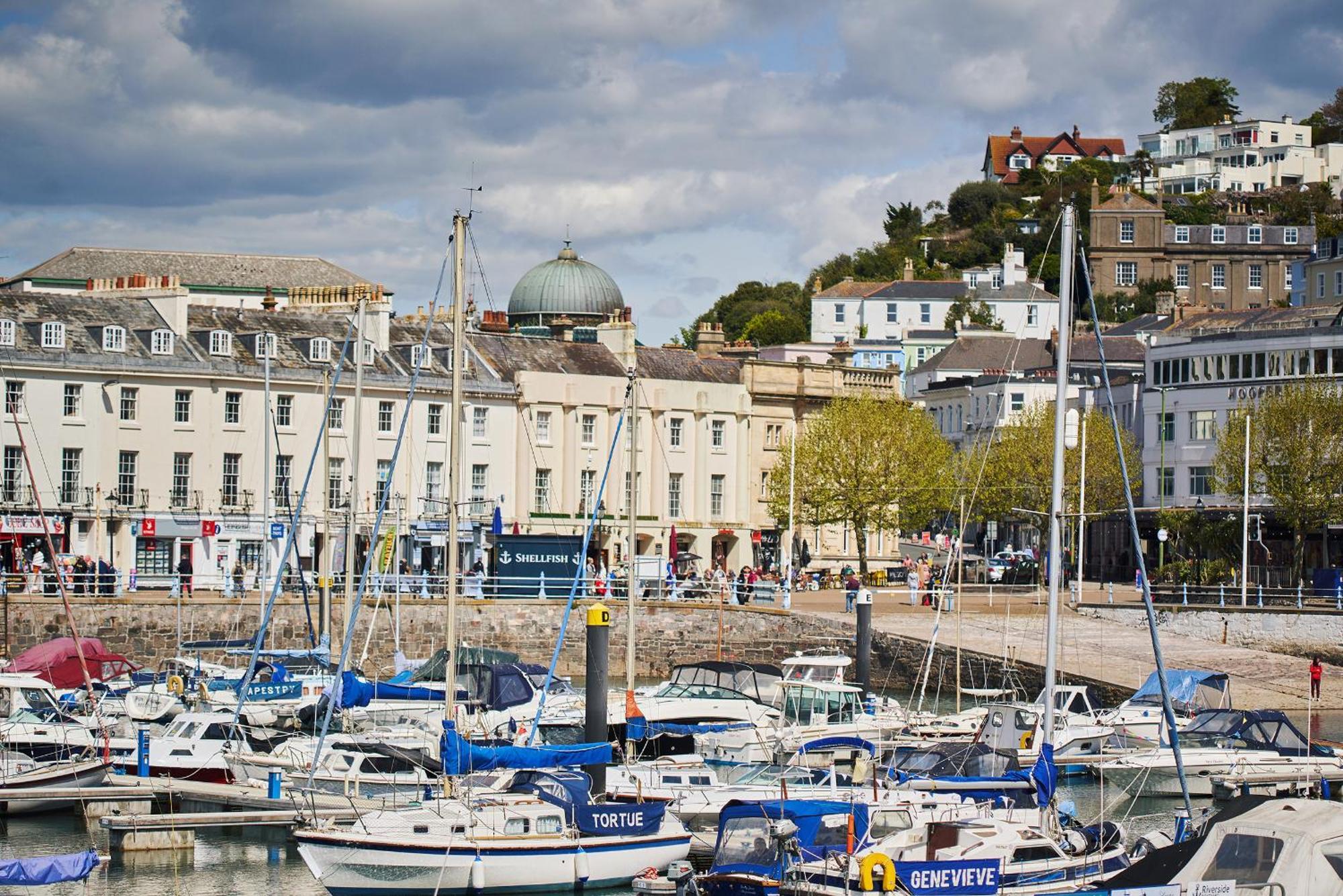 Sovereign House - Close To Harbour With Parking Torquay Extérieur photo