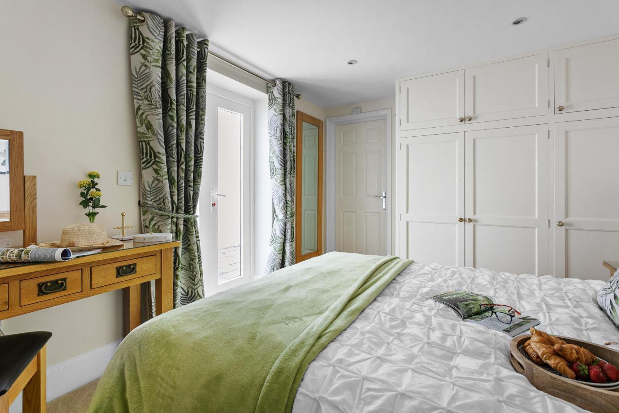 Sovereign House - Close To Harbour With Parking Torquay Extérieur photo