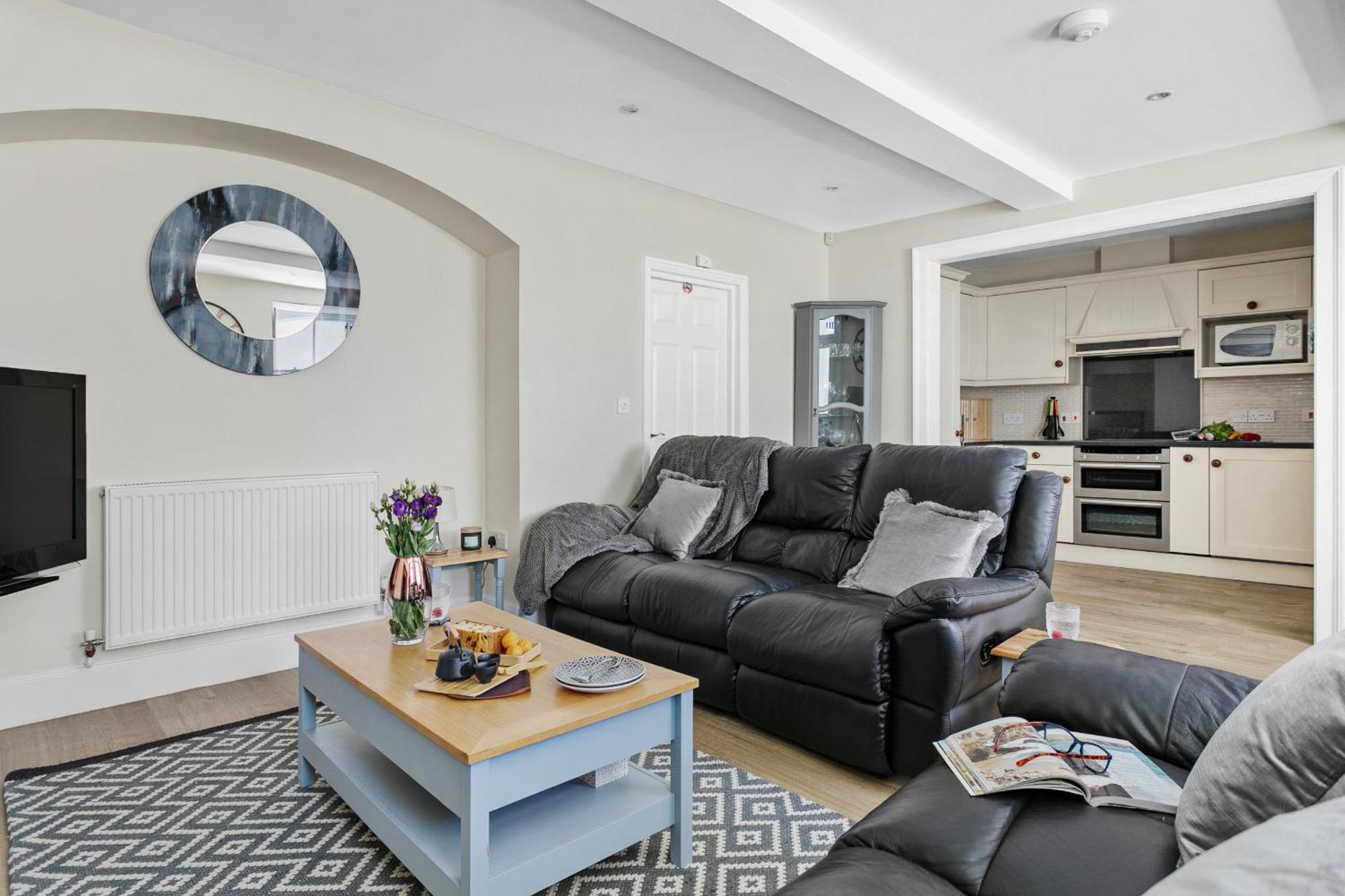 Sovereign House - Close To Harbour With Parking Torquay Extérieur photo