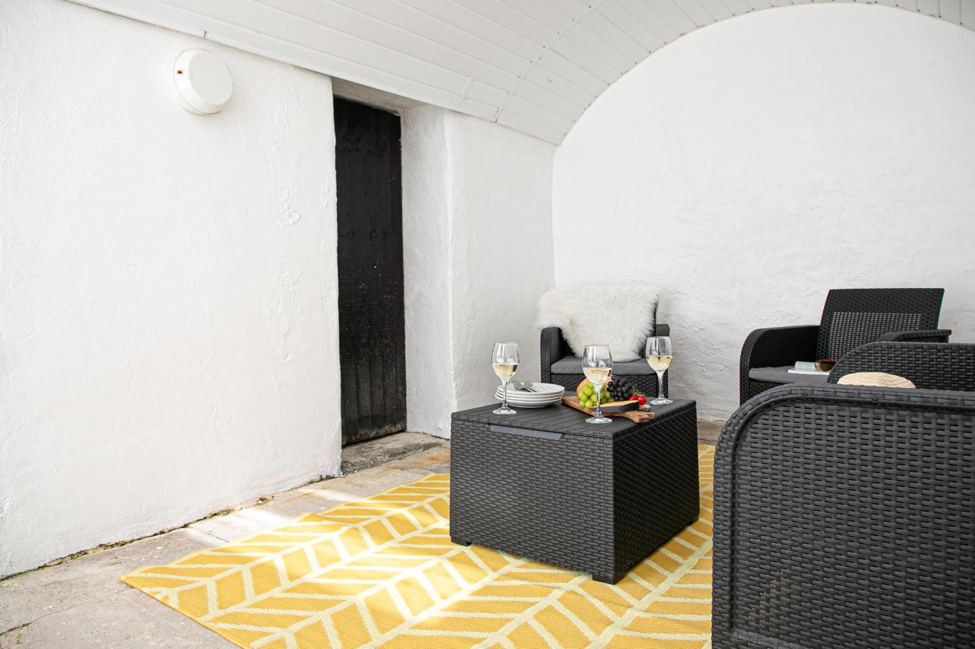Sovereign House - Close To Harbour With Parking Torquay Extérieur photo