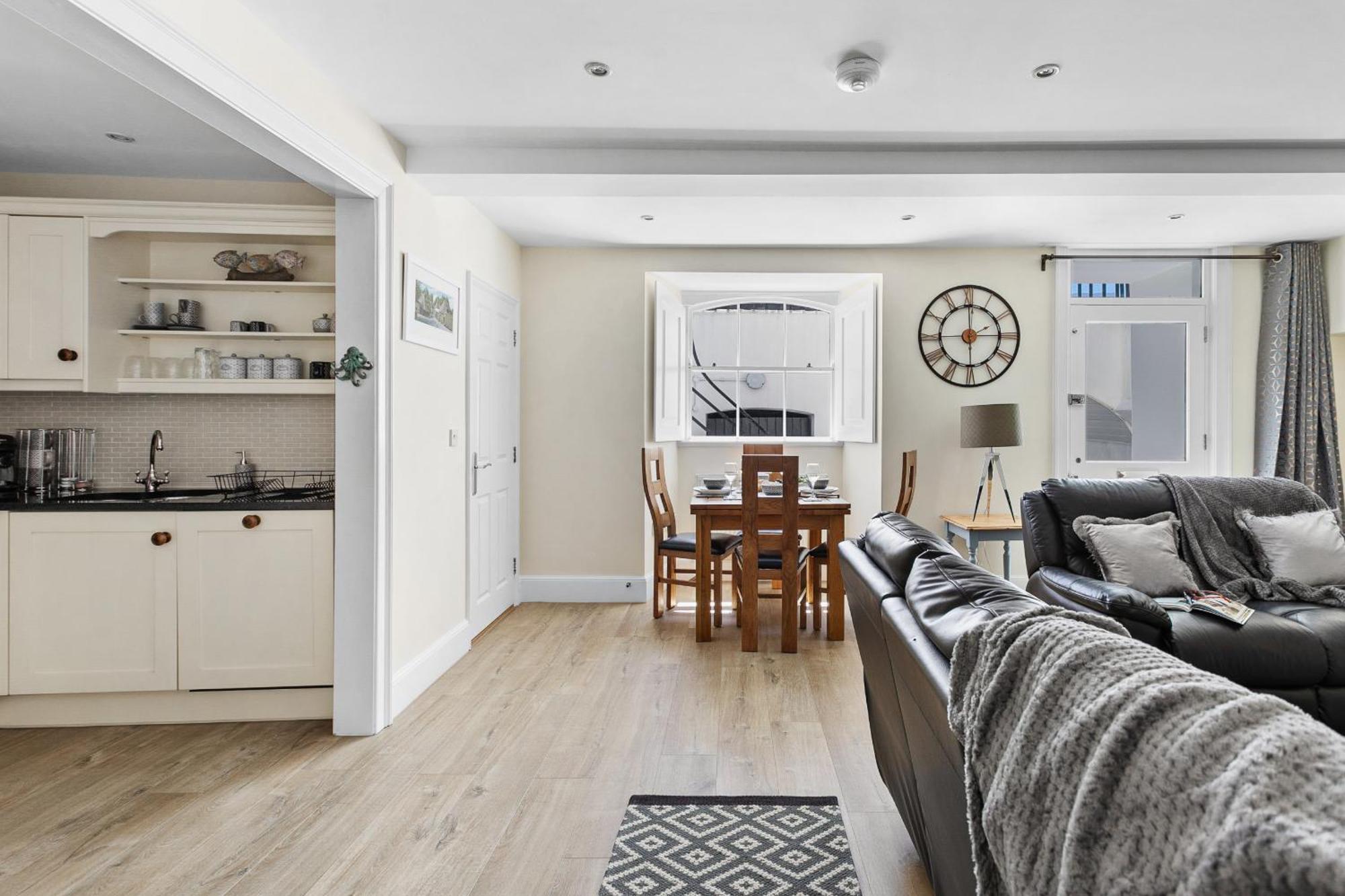 Sovereign House - Close To Harbour With Parking Torquay Extérieur photo